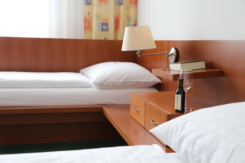 Hotel Popelka Prague Ngoại thất bức ảnh